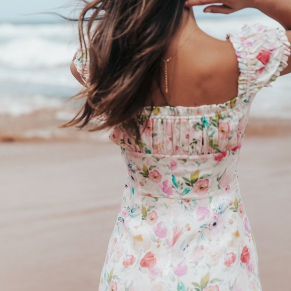 CHLOE DRESS (END OF SALE) - Picture 3 of 4